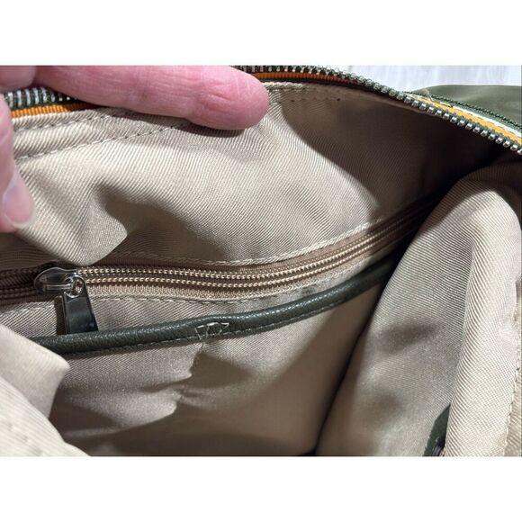 Sondra Roberts Squared Green and Orange Zipper Purse Shoulder Bag - Picture 7 of 11